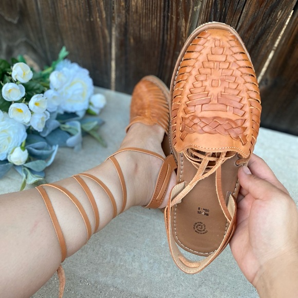Mexican Huaraches made 100% out of leather - Picture 2 of 3